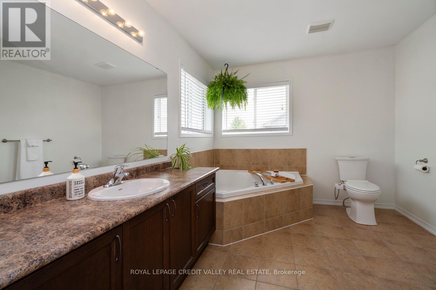 1789 Badgley Drive, Oshawa, Ontario L1K 0H6 - Photo 20 - E12364235