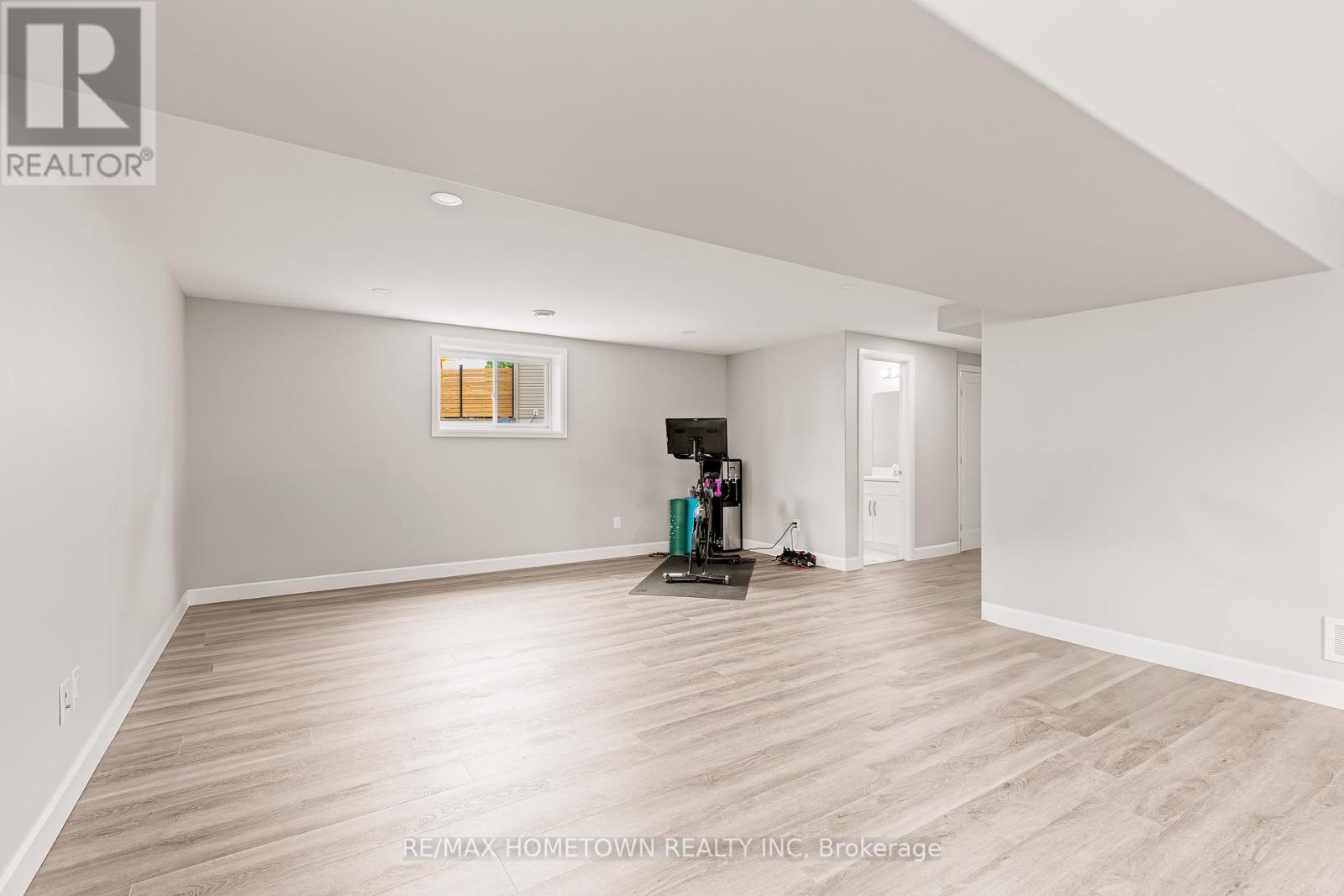138 Wildwood Crescent, Brockville, Ontario  K6V 0A9 - Photo 33 - X12364429
