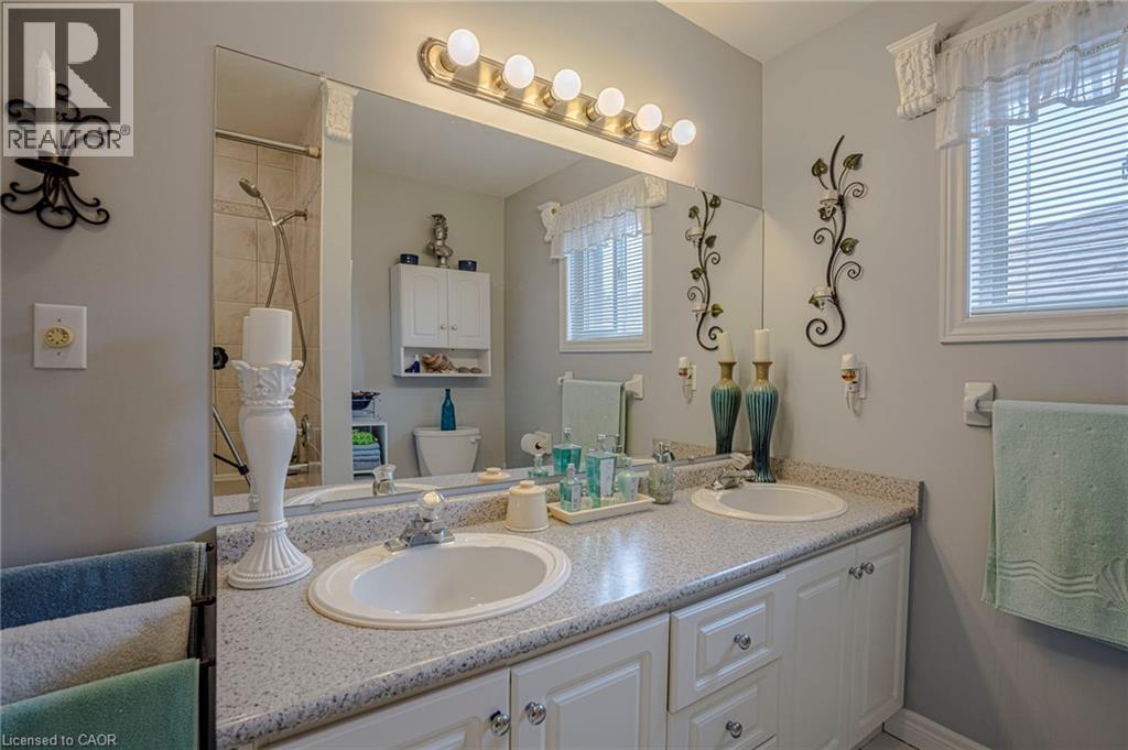 78 Philomena Drive, Hamilton, Ontario  L9B 2K2 - Photo 21 - 40743897