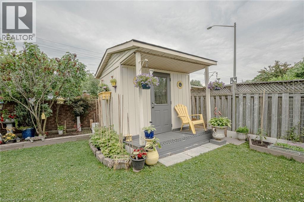 78 Philomena Drive, Hamilton, Ontario  L9B 2K2 - Photo 47 - 40743897
