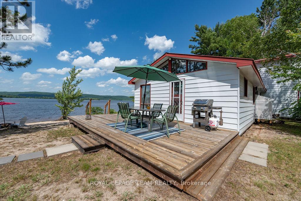 171 Branch Trail, Whitewater Region, Ontario  K0J 2L0 - Photo 22 - X12243813