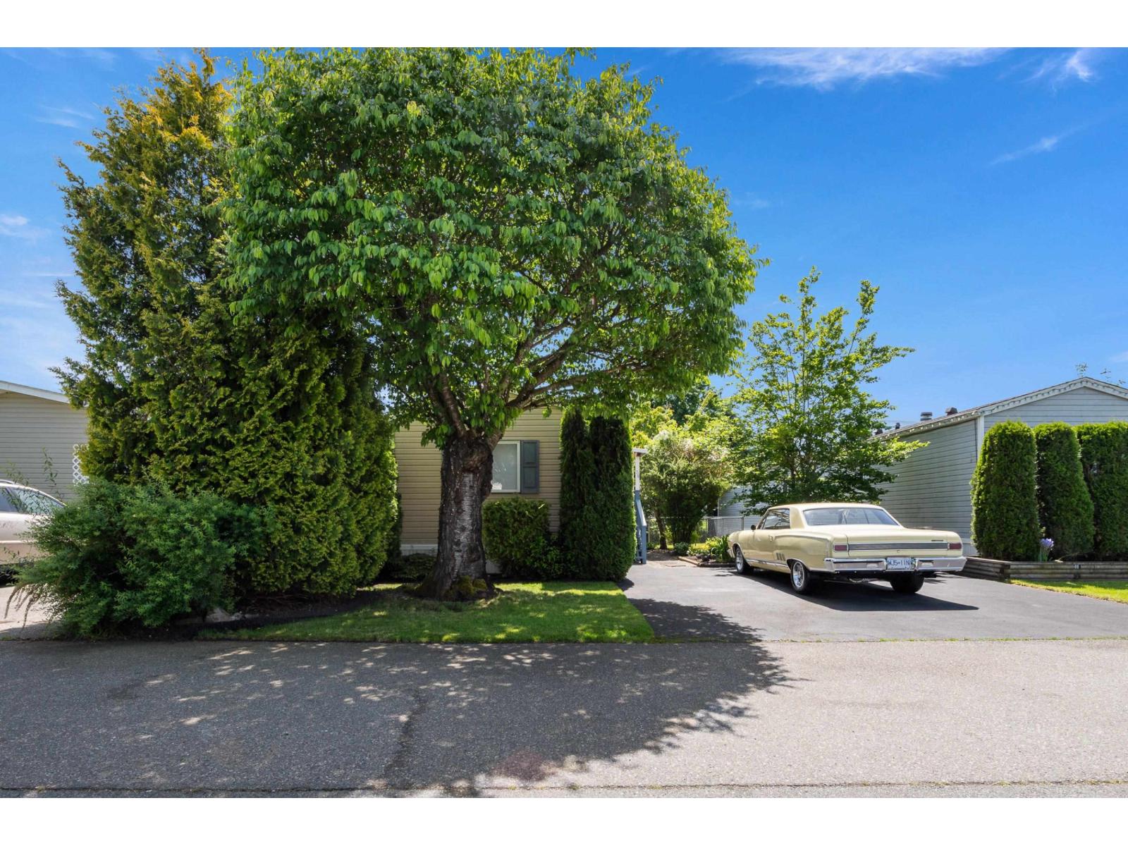 38 41168 LOUGHEED HIGHWAY, Mission, British Columbia