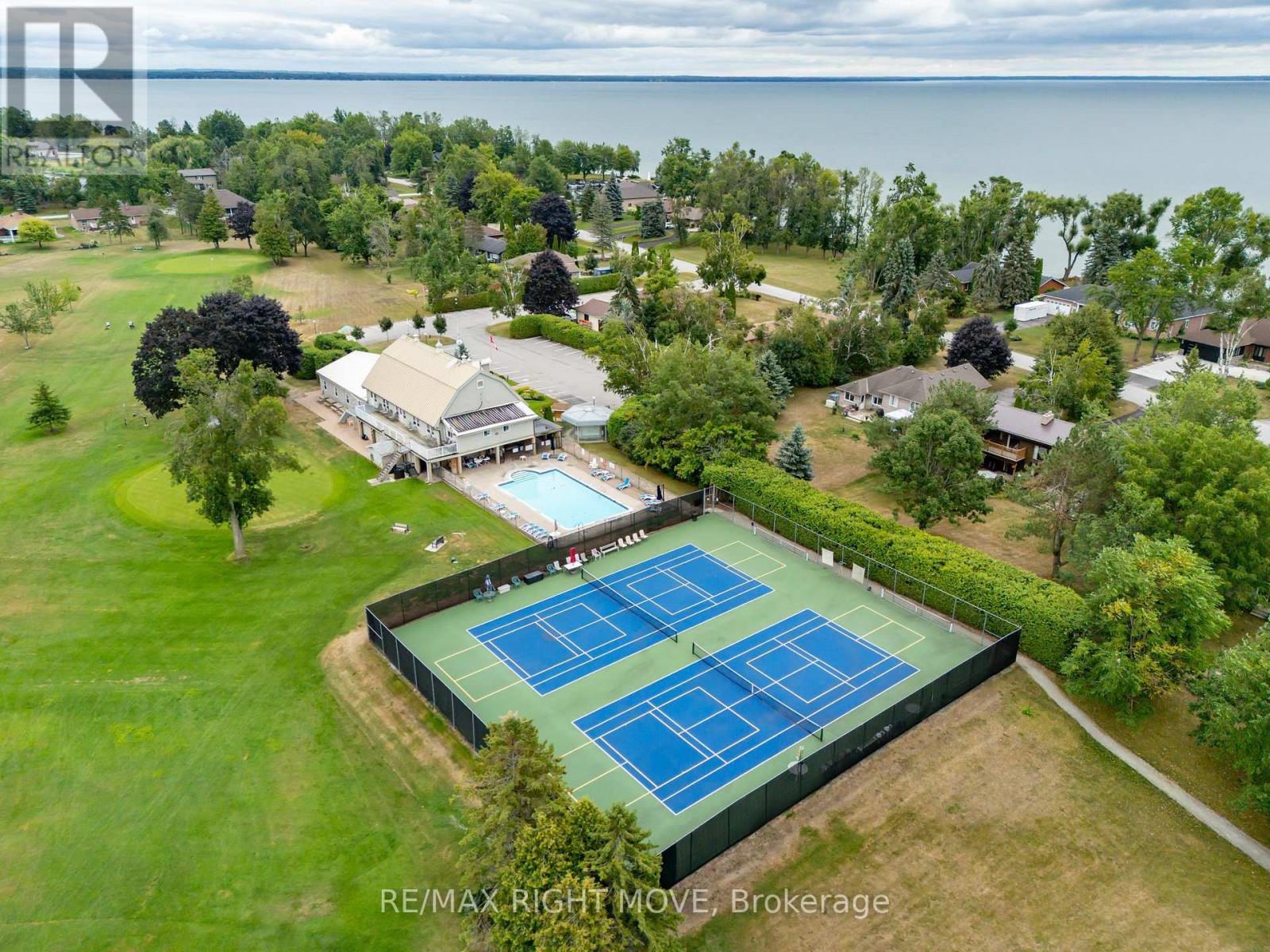 3 Thicketwood Place E, Ramara, Ontario  L0K 1B0 - Photo 39 - S12364297