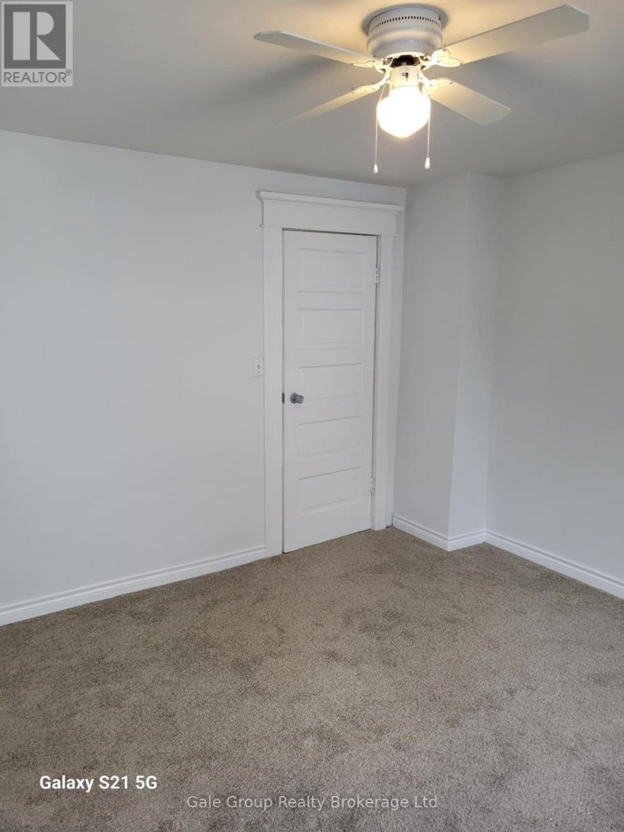 285 Queen Street, Chatham-Kent (Chatham), Ontario  N7M 2H5 - Photo 5 - X12364434