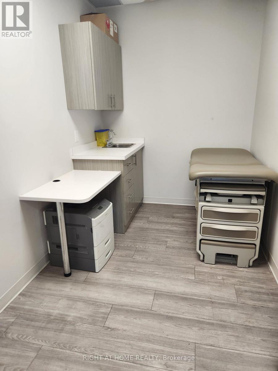 100b - 1017 Wilson Avenue, Toronto, Ontario  M3K 1Z1 - Photo 3 - W12364250