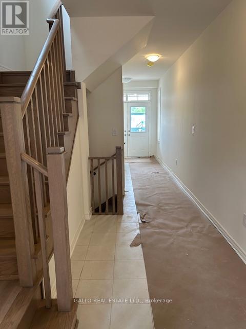 28r - 3169 Crystal Drive, Oakville, Ontario  L6M 0W8 - Photo 11 - W12364277