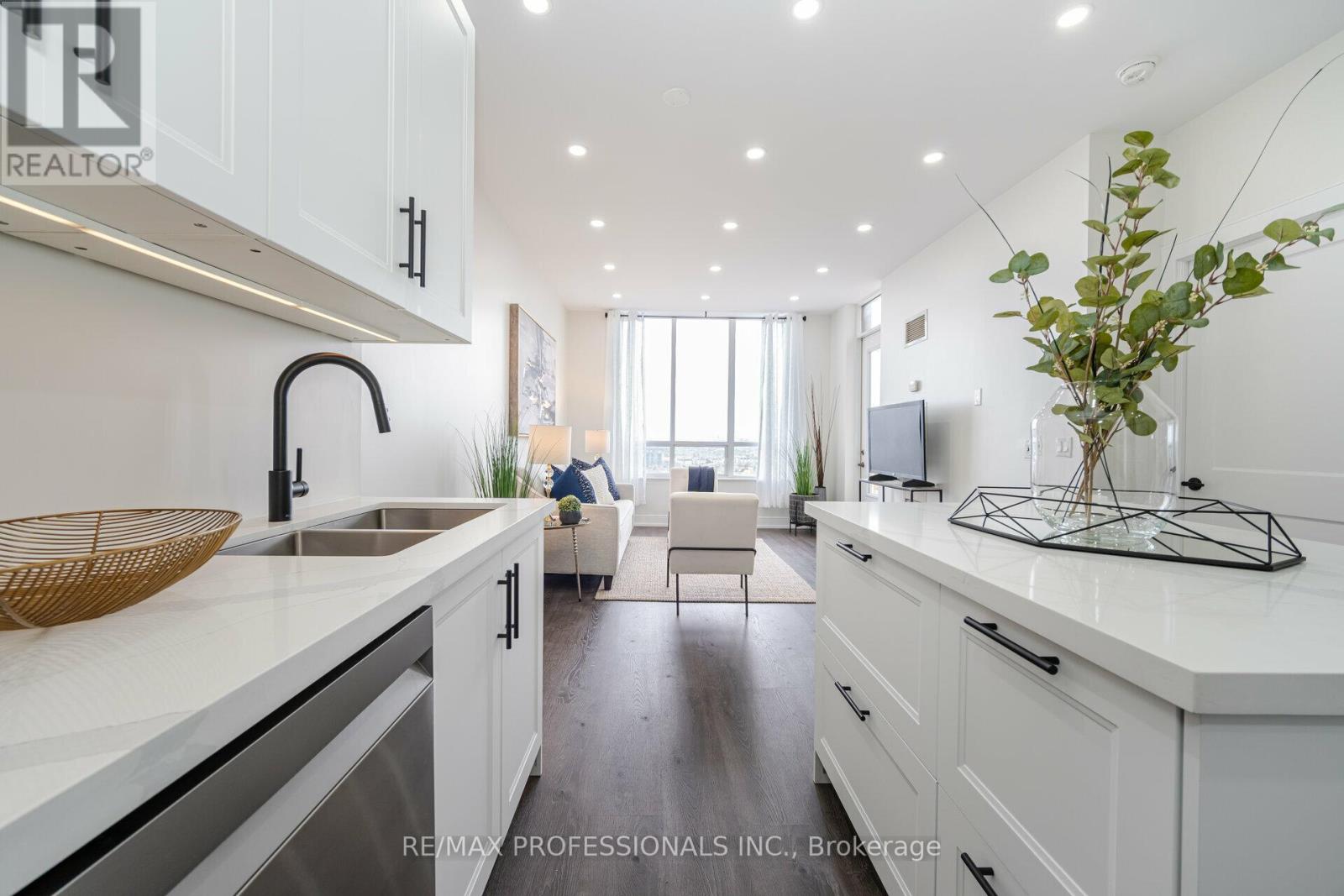 Ph21 - 700 Humberwood Boulevard, Toronto, Ontario  M9W 7J4 - Photo 18 - W12364279
