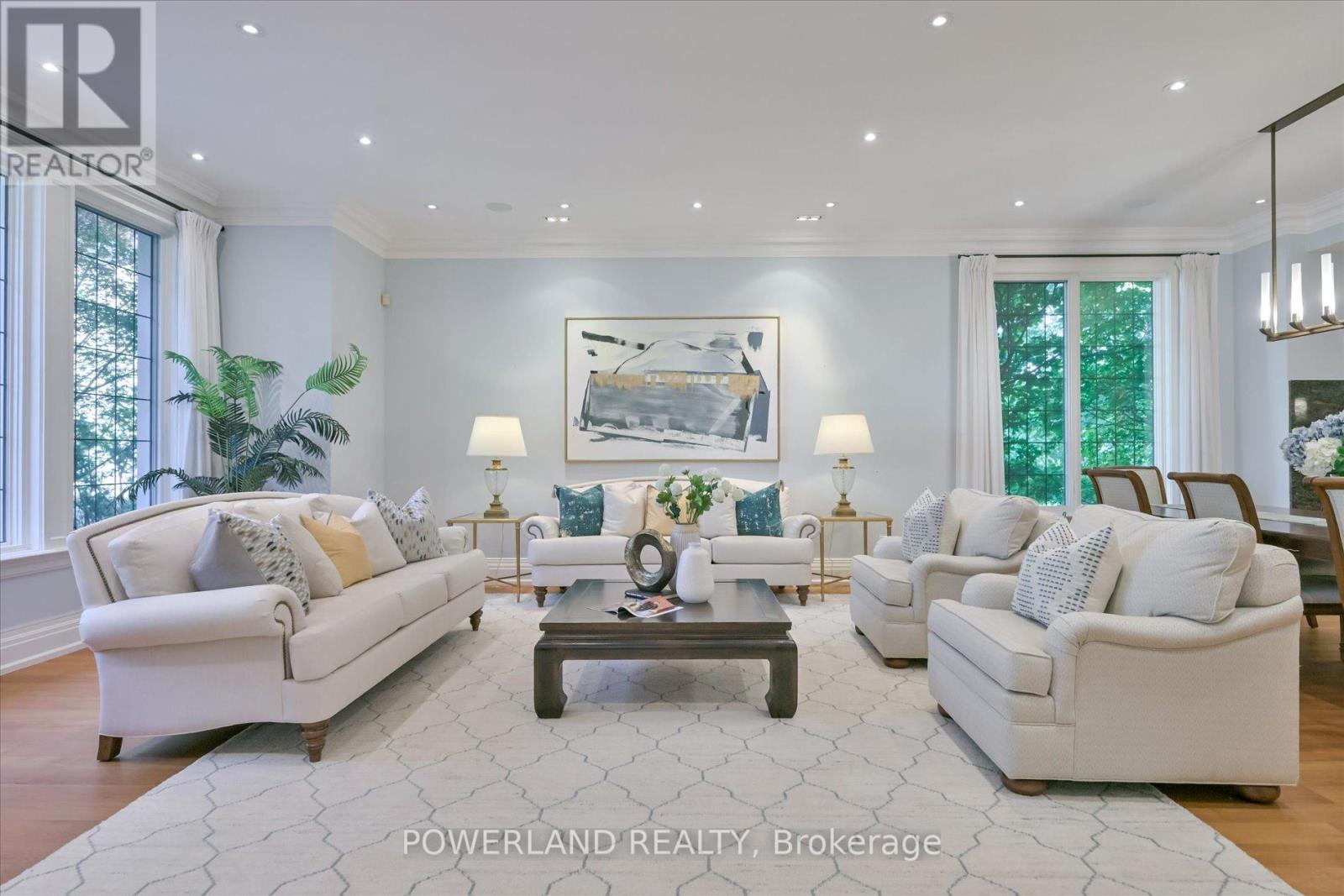 94 Inglewood Drive, Toronto (Rosedale-Moore Park), Ontario  M4T 1H5 - Photo 11 - C12364311