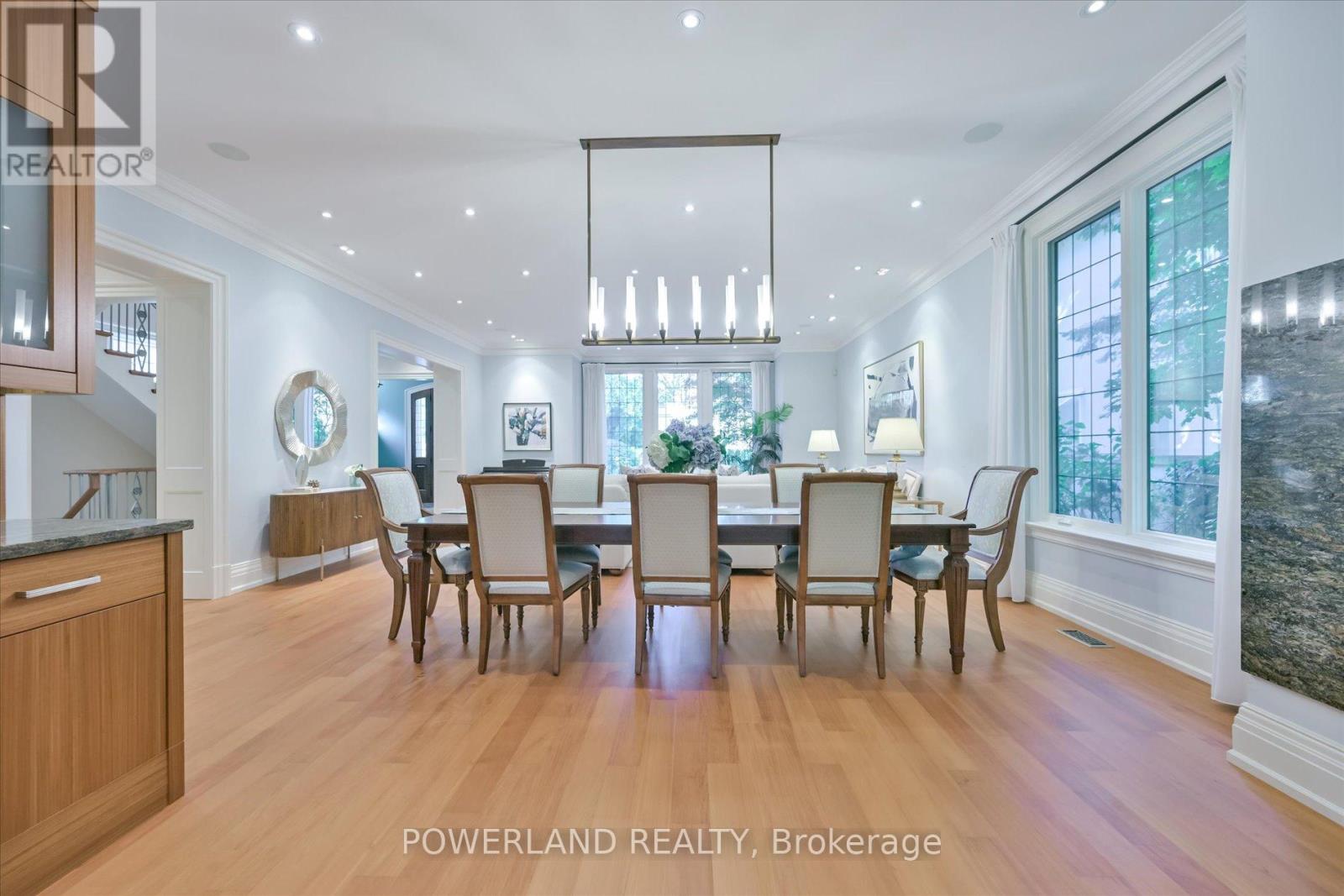 94 Inglewood Drive, Toronto (Rosedale-Moore Park), Ontario  M4T 1H5 - Photo 14 - C12364311