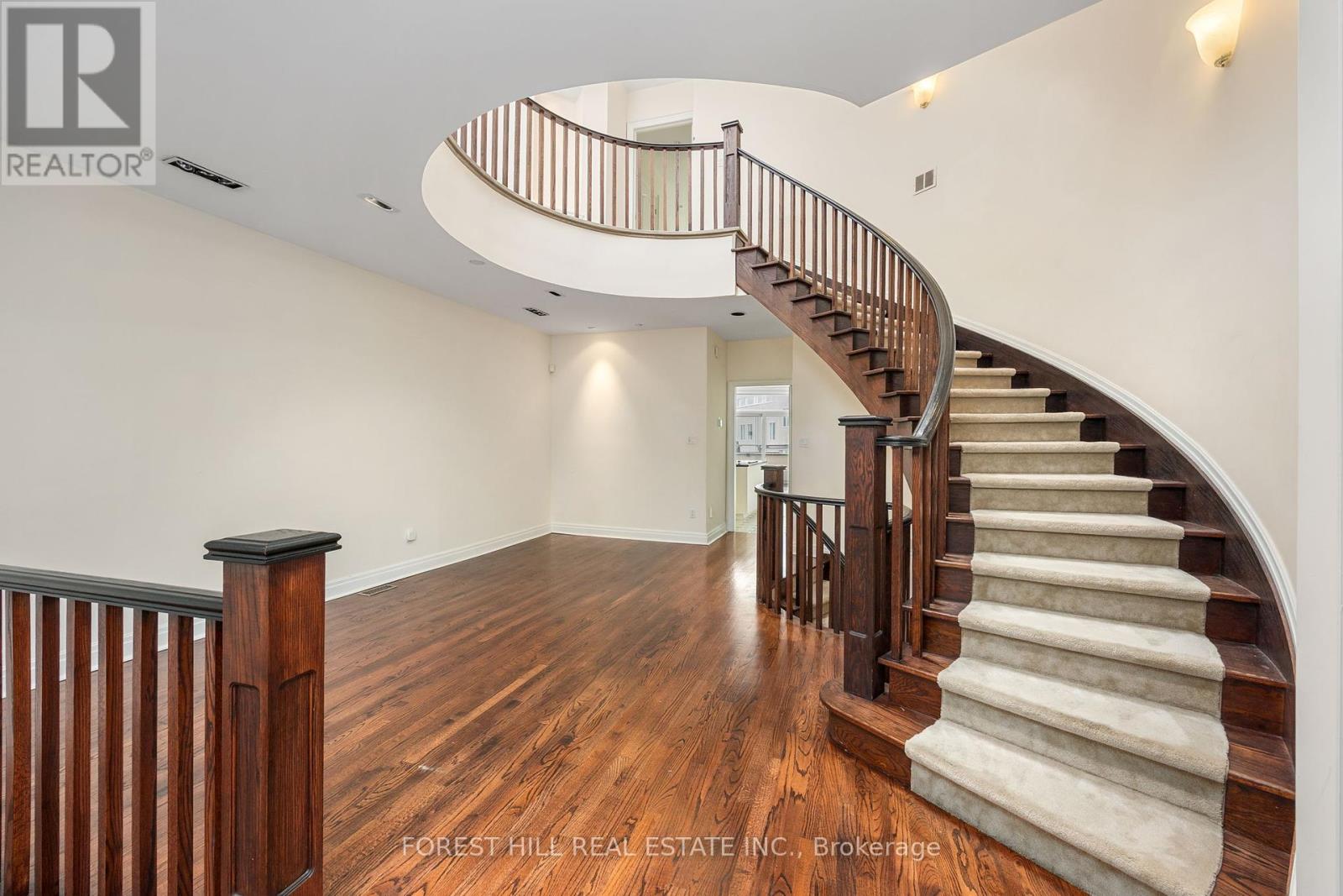 521 Davenport Road, Toronto, Ontario  M5R 3R5 - Photo 6 - C12364348