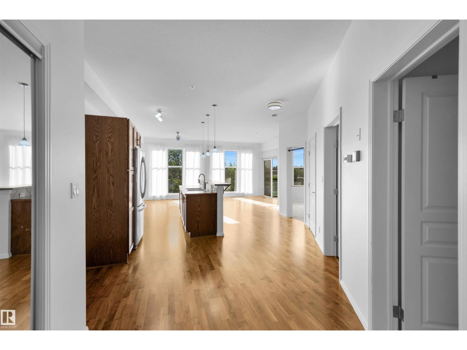 #365 4823 104a St Nw, Edmonton, Alberta  T6H 0R5 - Photo 3 - E4454698