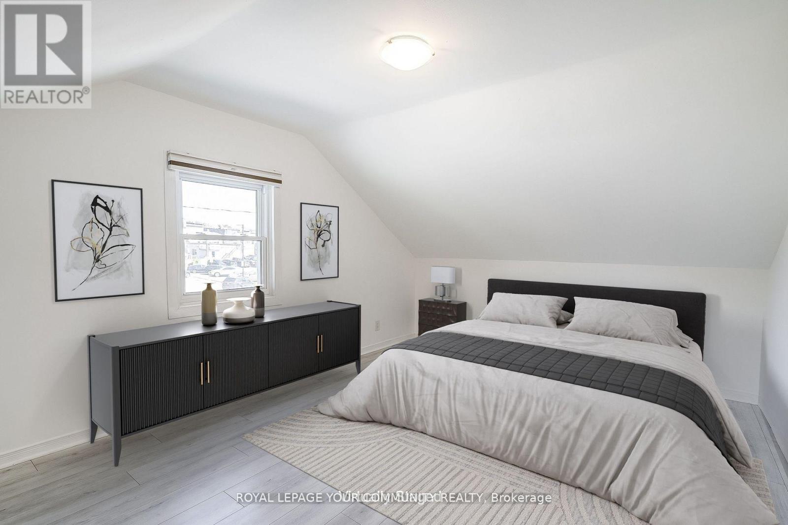 39 Drury Street, Bradford West Gwillimbury, Ontario  L3Z 1W9 - Photo 14 - N12364341
