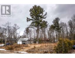 98 Rue Vanier, Tiny (Lafontaine), Ca
