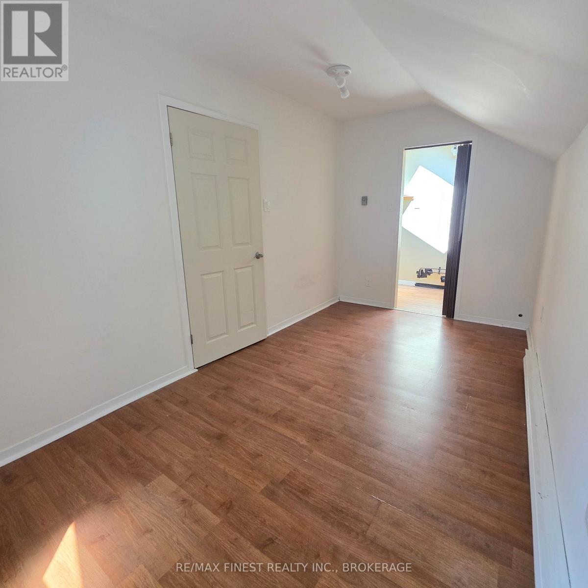 606 Brock Street, Kingston, Ontario  K7L 1V5 - Photo 19 - X12364446