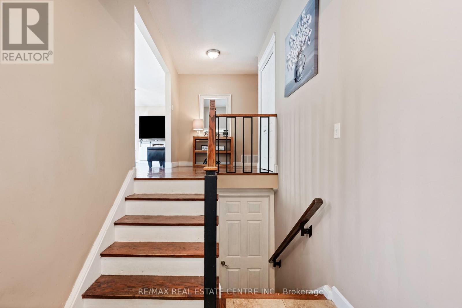 193 Diane Drive, Orangeville, Ontario  L9W 3N3 - Photo 14 - W12364326