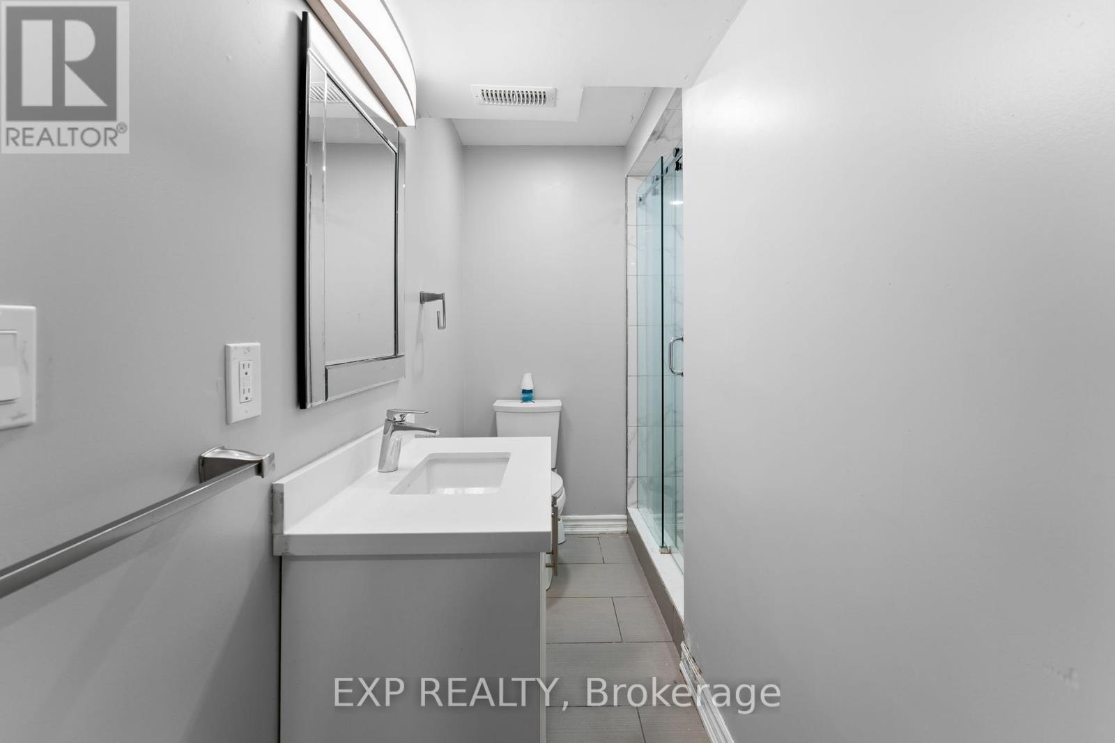 13 Burnstown Circle, Brampton, Ontario  L6P 3M1 - Photo 27 - W12364332