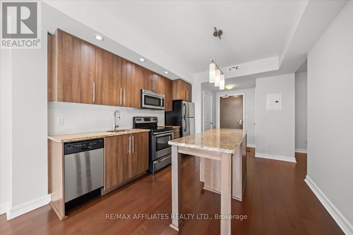 303 - 238 Besserer Street, Ottawa, Ontario  K1N 6B1 - Photo 10 - X12364500
