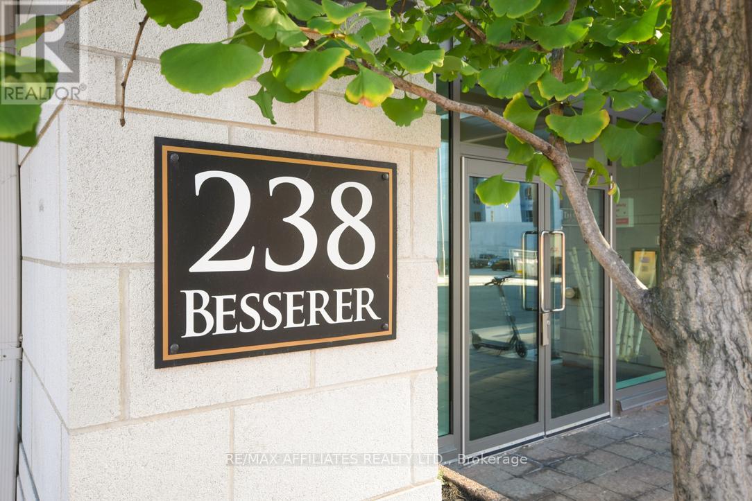303 - 238 Besserer Street, Ottawa, Ontario  K1N 6B1 - Photo 2 - X12364500