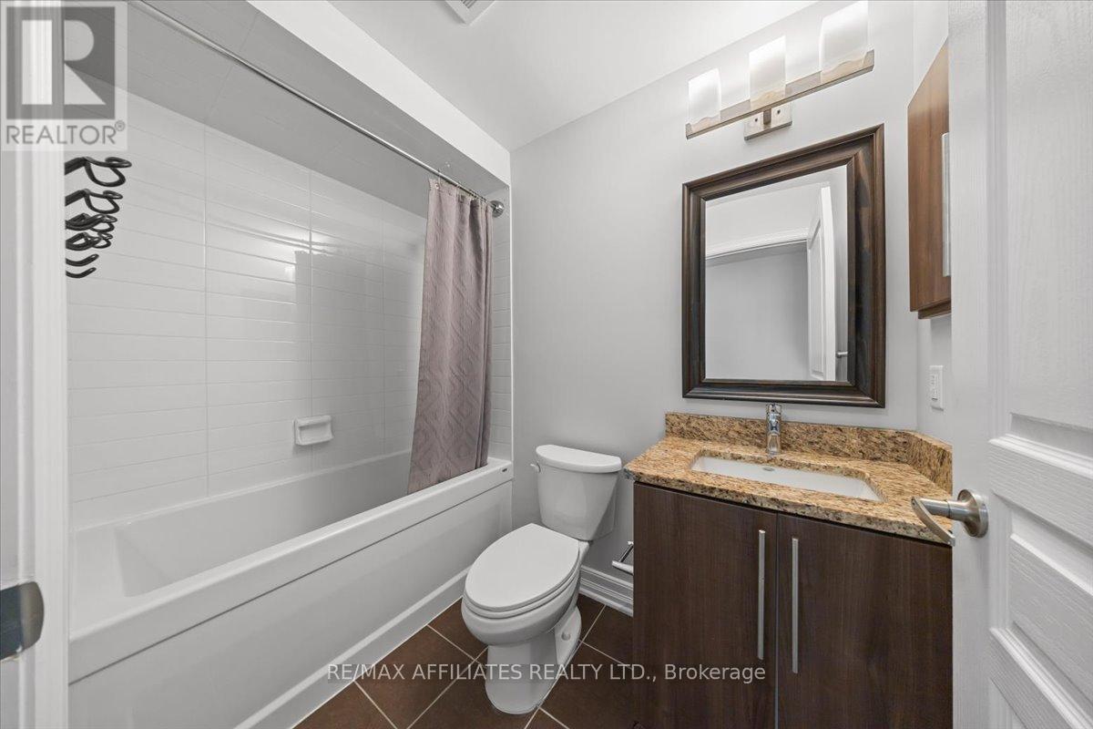 303 - 238 Besserer Street, Ottawa, Ontario  K1N 6B1 - Photo 22 - X12364500