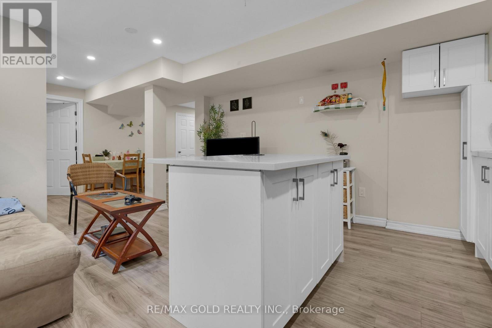 10 Morgandale Road, Brampton, Ontario  L7A 2K1 - Photo 41 - W12364092