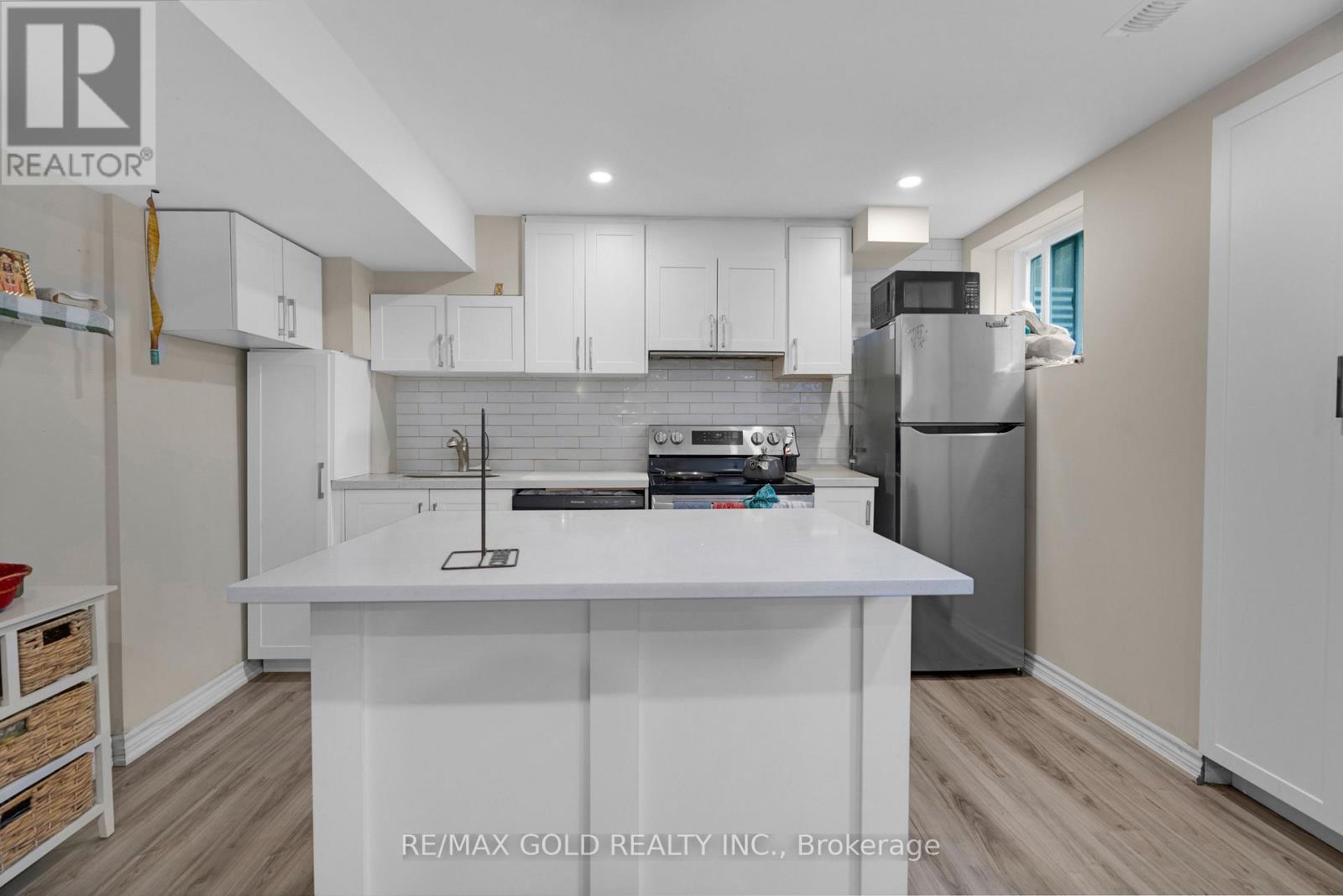 10 Morgandale Road, Brampton, Ontario  L7A 2K1 - Photo 39 - W12364092