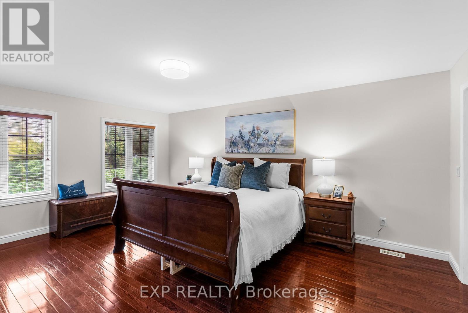 371 Raines Street, Georgina, Ontario  L4P 3C8 - Photo 25 - N12328186