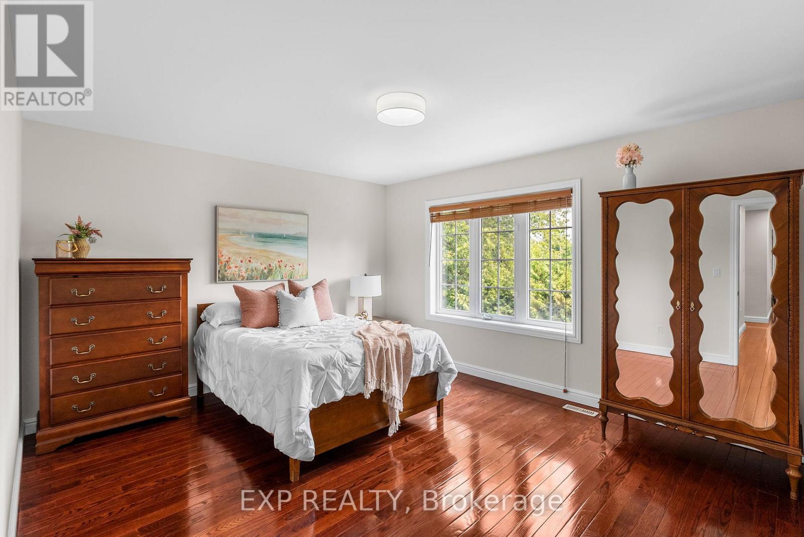 371 Raines Street, Georgina, Ontario  L4P 3C8 - Photo 32 - N12328186