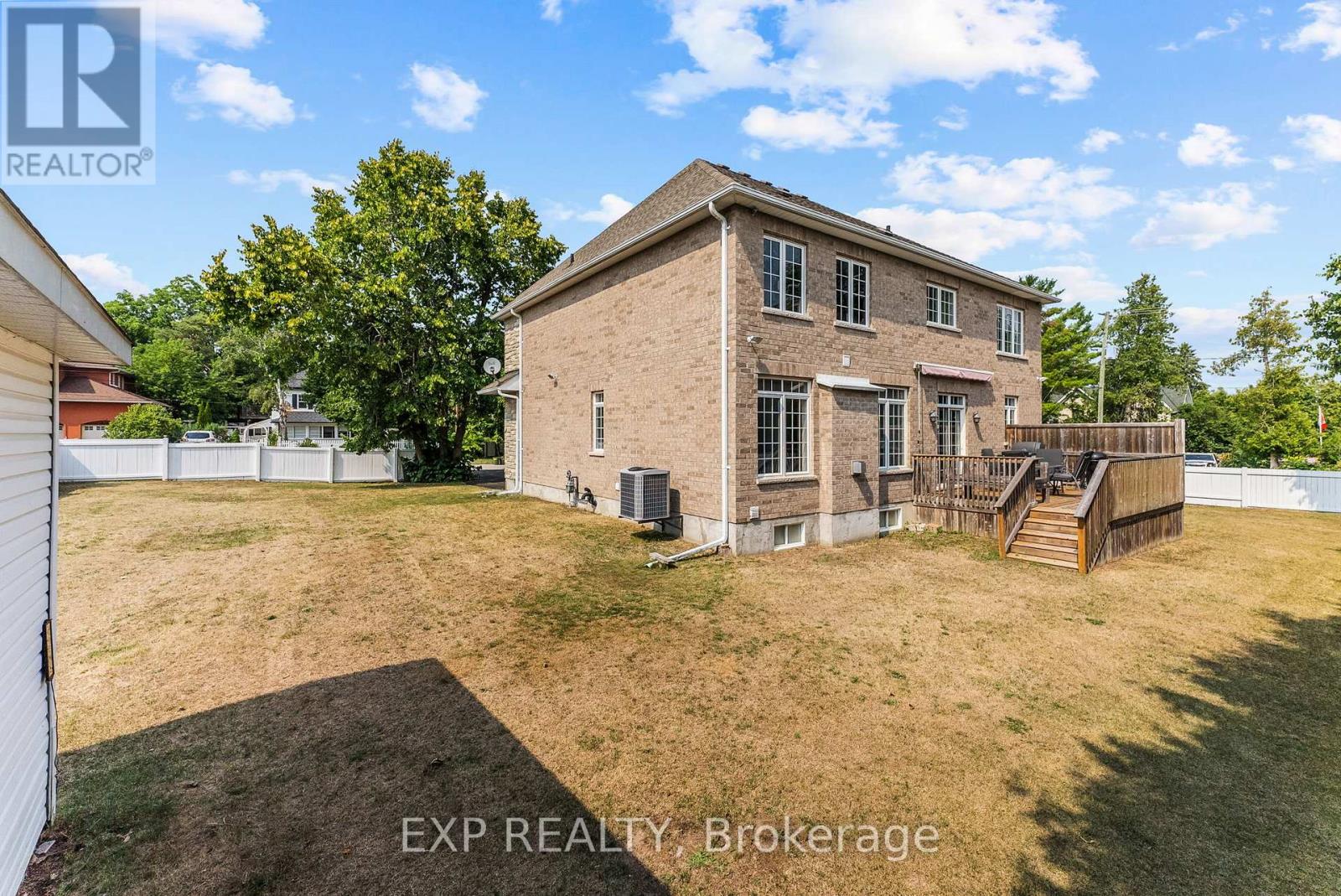 371 Raines Street, Georgina, Ontario  L4P 3C8 - Photo 39 - N12328186