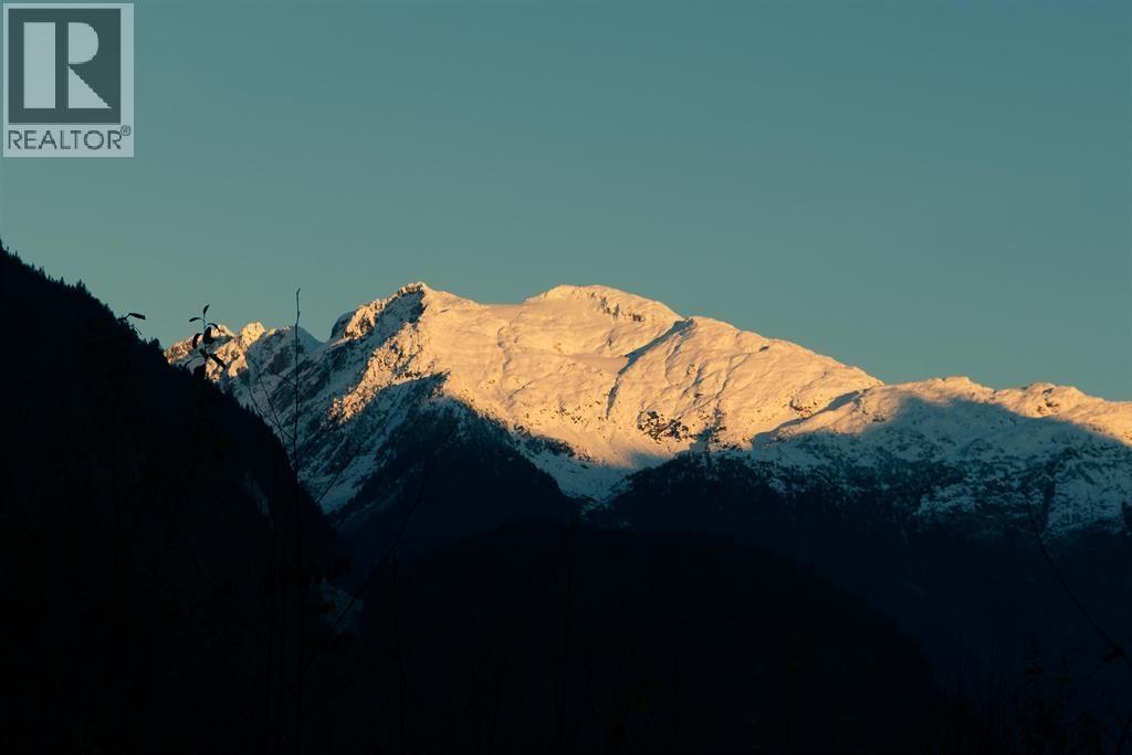 1184 Squamish River Way, Squamish, British Columbia  V8B 0G3 - Photo 24 - R3031674