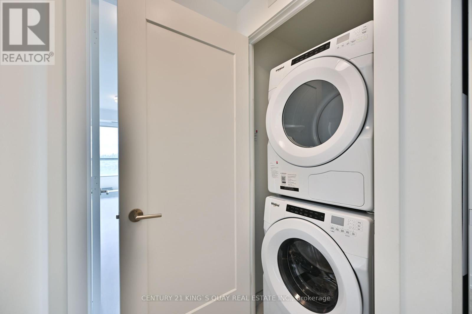 1132 - 20 Inn On The Park Drive, Toronto, Ontario  M3C 0P8 - Photo 17 - C12364137