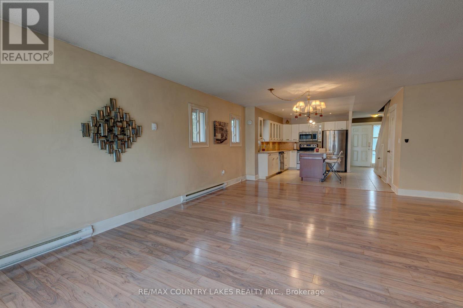 1 - 4 Paradise Boulevard, Ramara, Ontario  L0K 1B0 - Photo 13 - S12363255