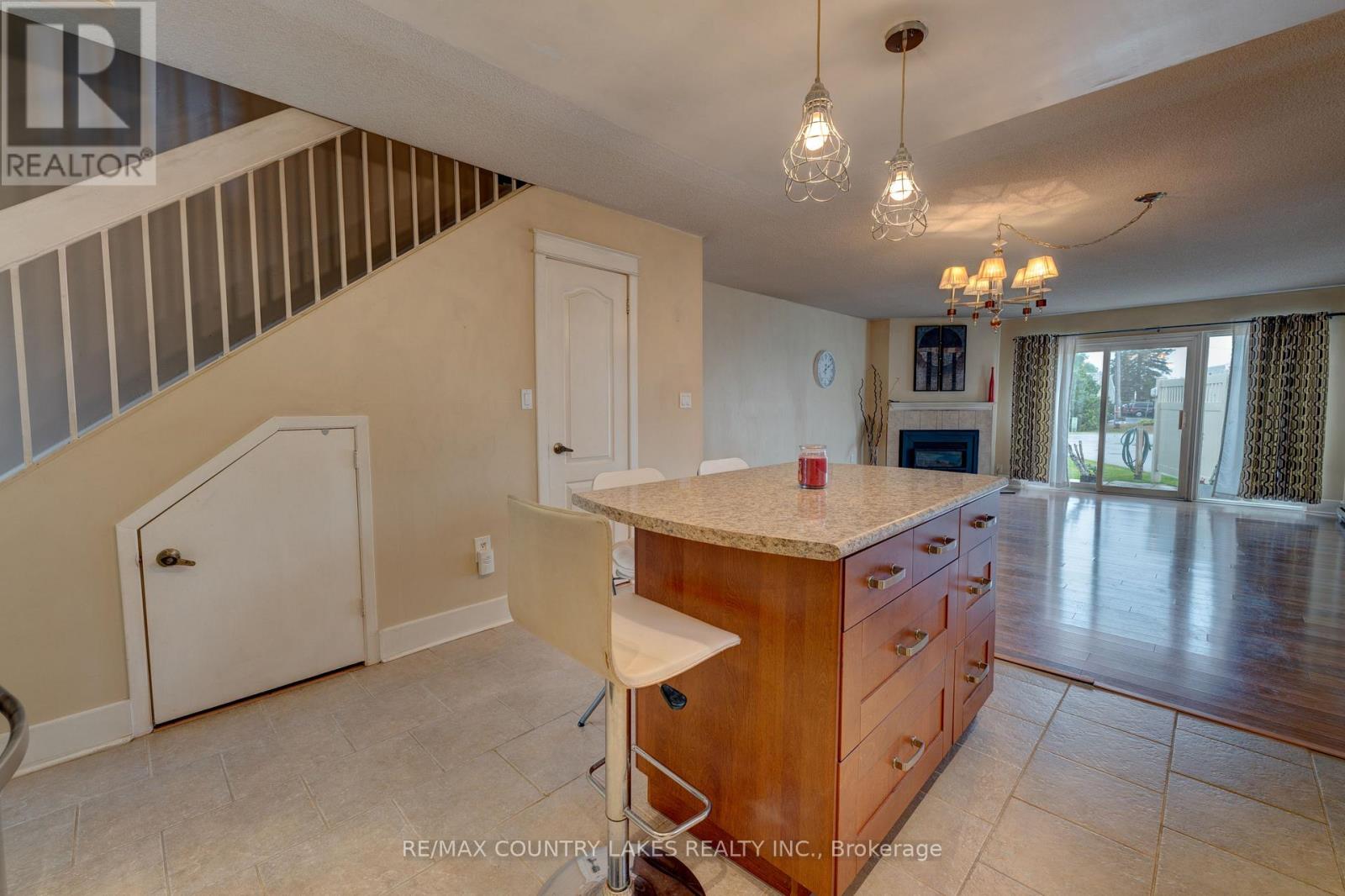 1 - 4 Paradise Boulevard, Ramara, Ontario  L0K 1B0 - Photo 7 - S12363255