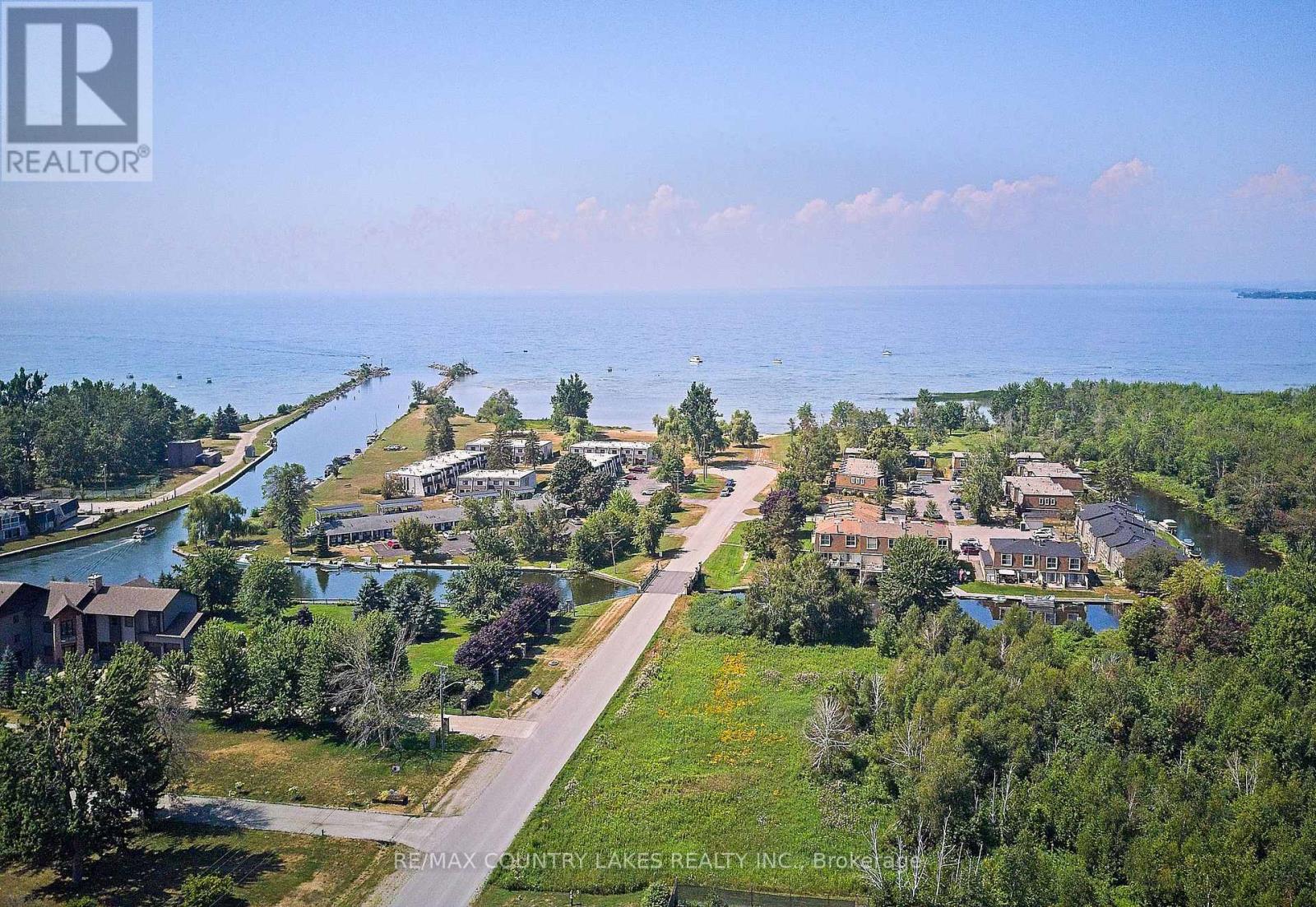 1 - 4 Paradise Boulevard, Ramara, Ontario  L0K 1B0 - Photo 32 - S12363255