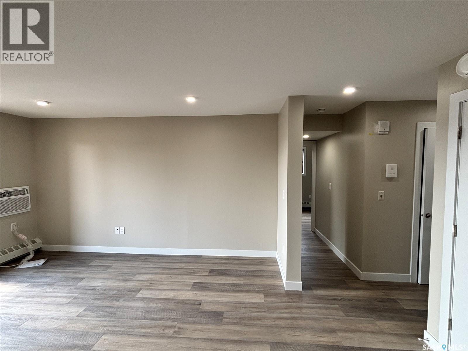 305 607 10th Street, Humboldt, Saskatchewan  S0K 2A0 - Photo 6 - SK016489