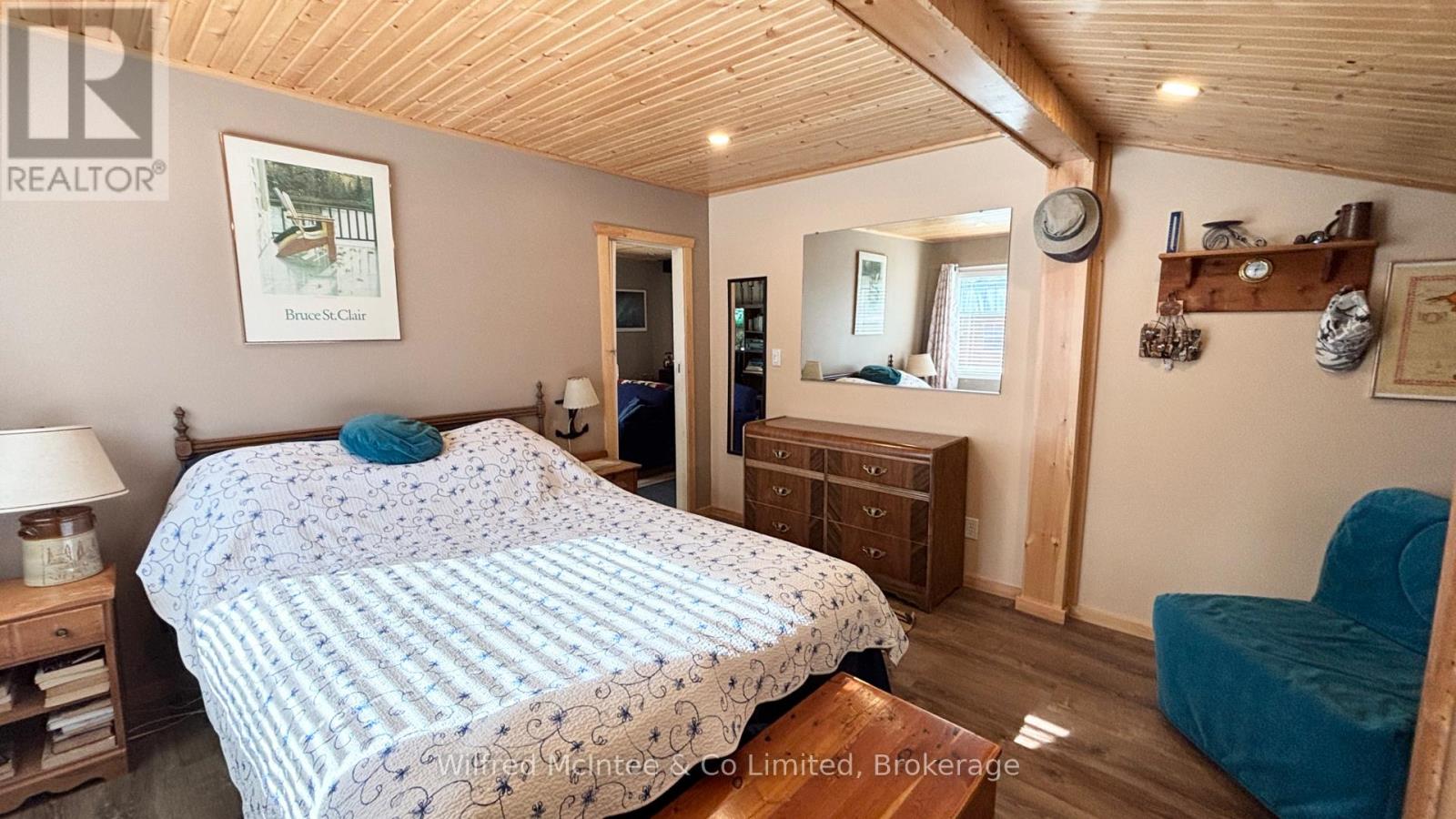 61 Wahbezee Drive, Native Leased Lands, Ontario  N0H 2G0 - Photo 36 - X12363711
