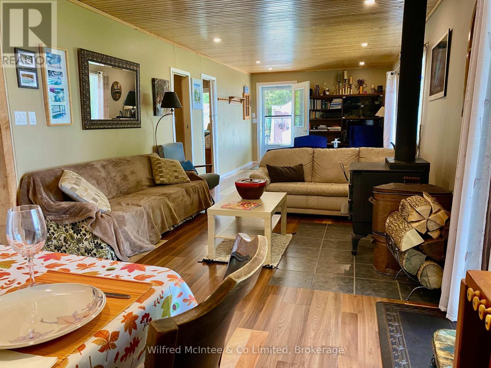 61 Wahbezee Drive, Native Leased Lands, Ontario  N0H 2G0 - Photo 27 - X12363711