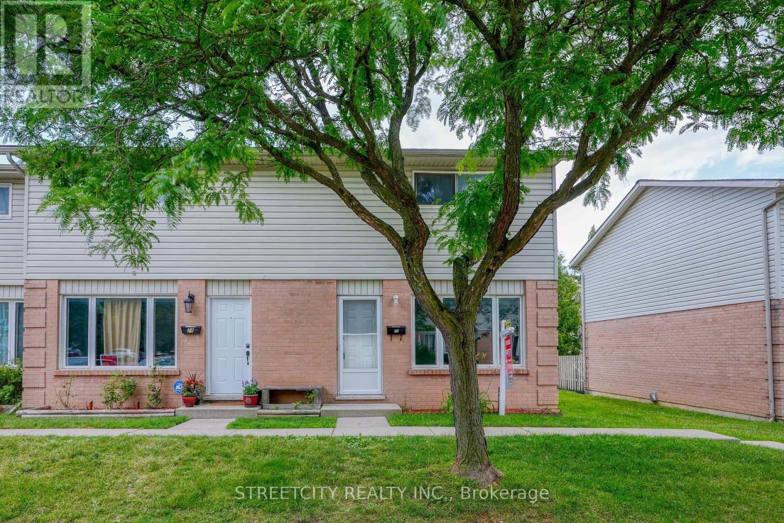 25 - 45 Gatewood Place, London East, Ontario  N5Y 5A4 - Photo 2 - X12364215