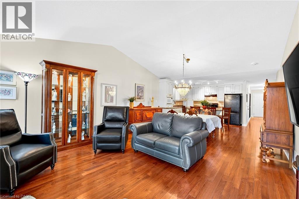 605 Welland Avenue Unit# 33, St. Catharines, Ontario  L2M 7Z7 - Photo 12 - 40760459