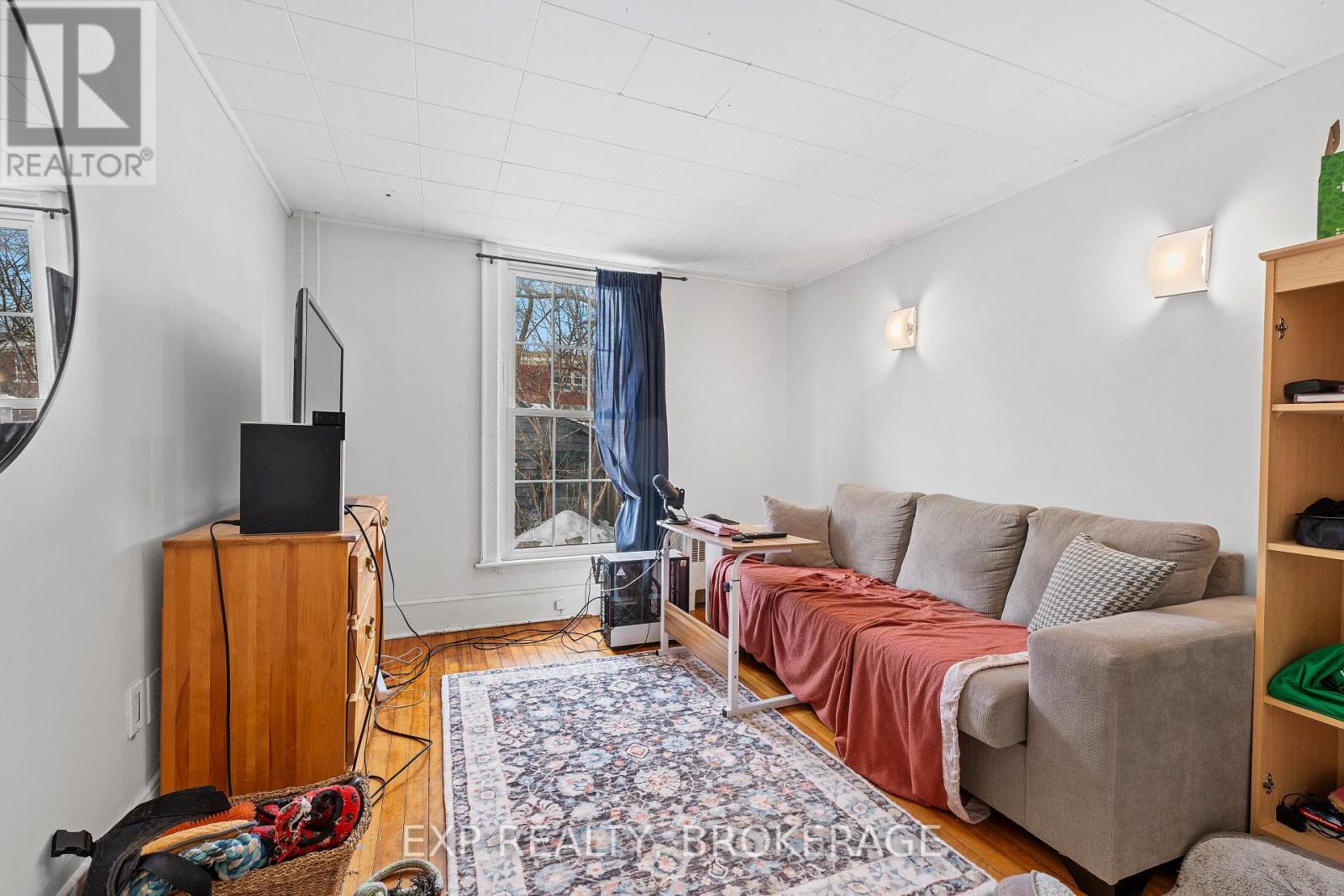 212 Rideau Street, Kingston, Ontario  K7K 3A4 - Photo 24 - X12364534