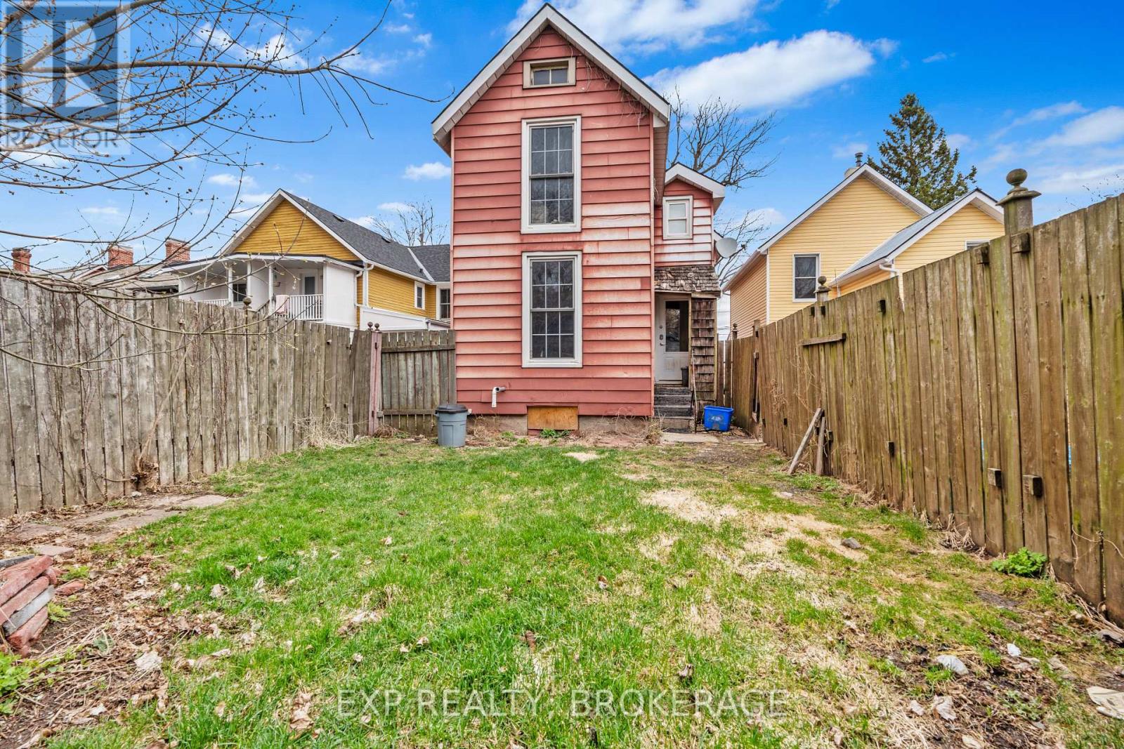 212 Rideau Street, Kingston, Ontario  K7K 3A4 - Photo 34 - X12364534