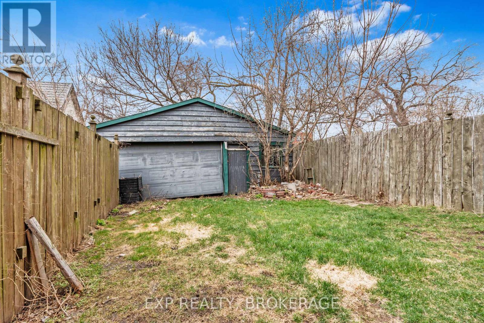 212 Rideau Street, Kingston, Ontario  K7K 3A4 - Photo 35 - X12364534