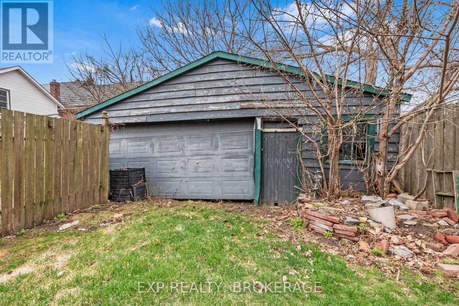 212 Rideau Street, Kingston, Ontario  K7K 3A4 - Photo 36 - X12364534