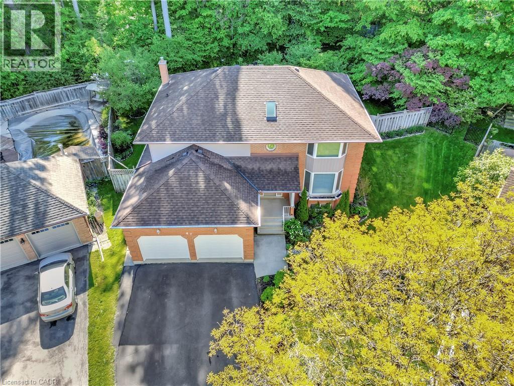 47 Stoke Court, Kitchener, Ontario  N2N 1Z5 - Photo 4 - 40751695