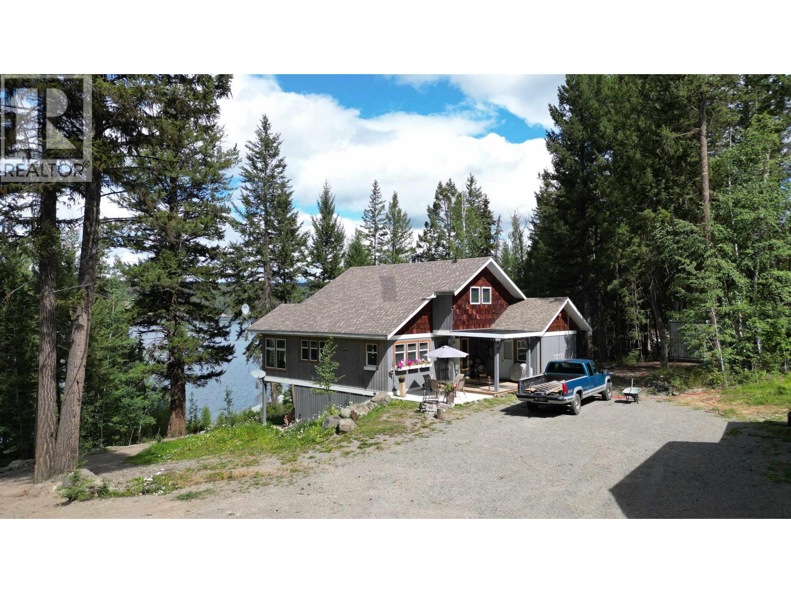 6513 MONETTE ROAD, 100 Mile House, British Columbia