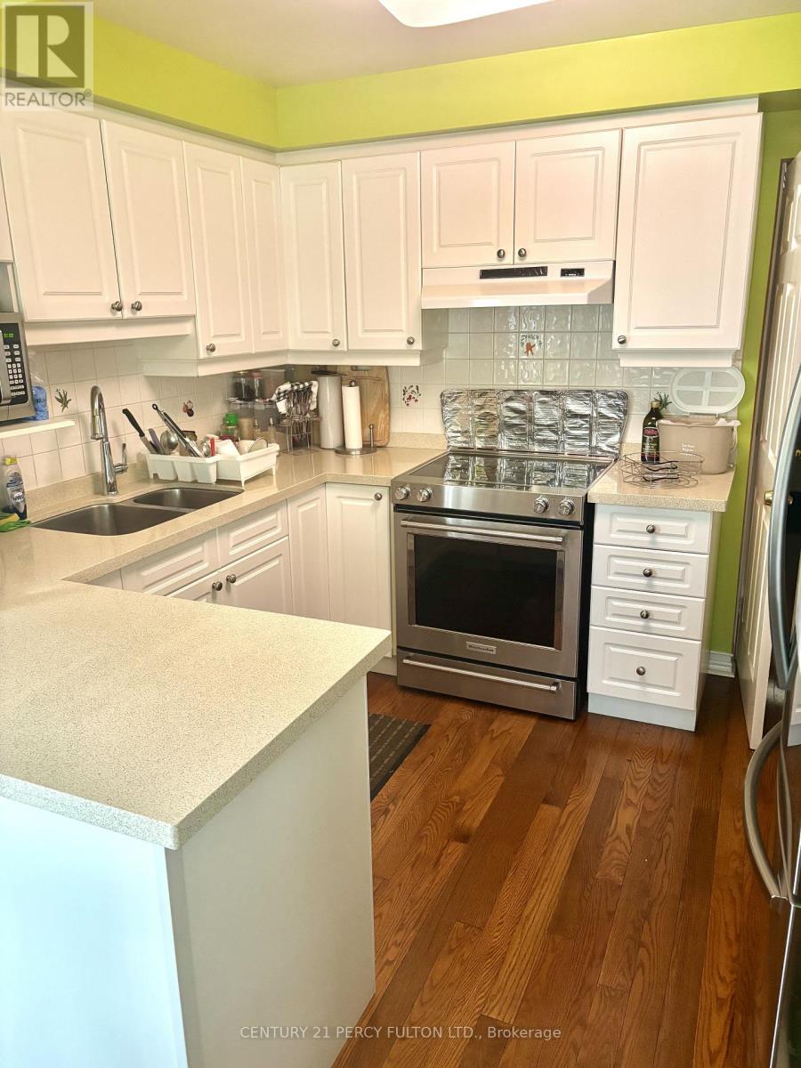 1638 Melman Street, Pickering, Ontario  L1X 2C5 - Photo 7 - E12364445