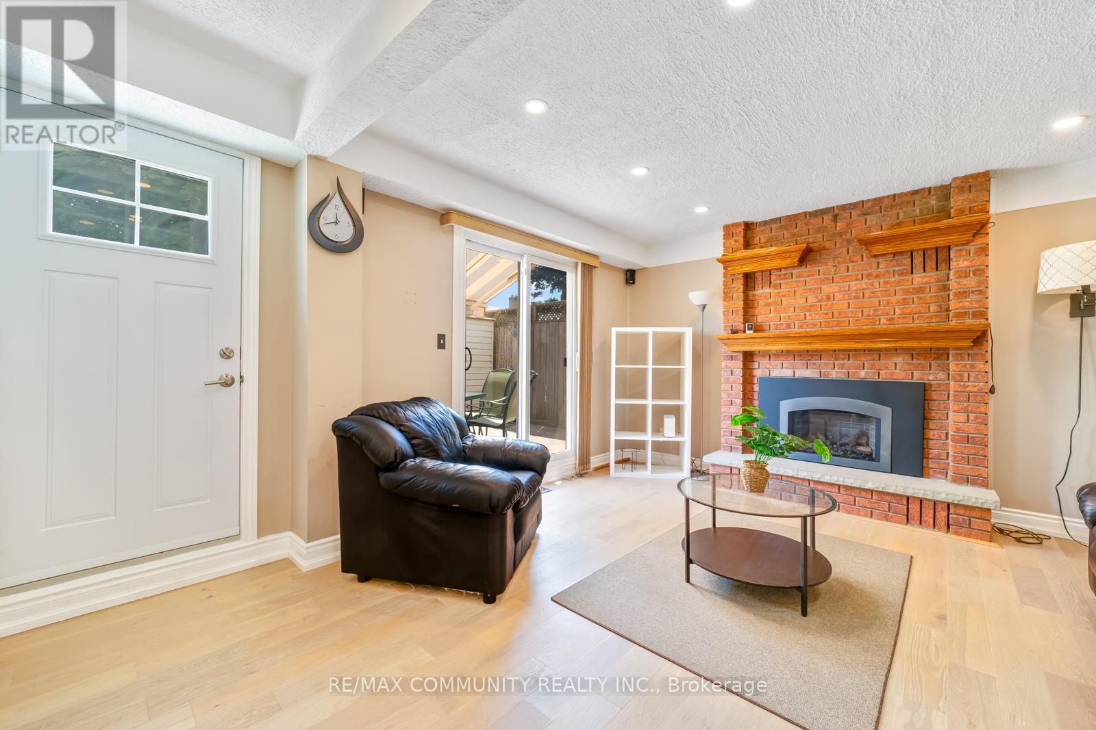 403 Gothic Drive, Oshawa, Ontario L1G 7R6 - Photo 23 - E12364455