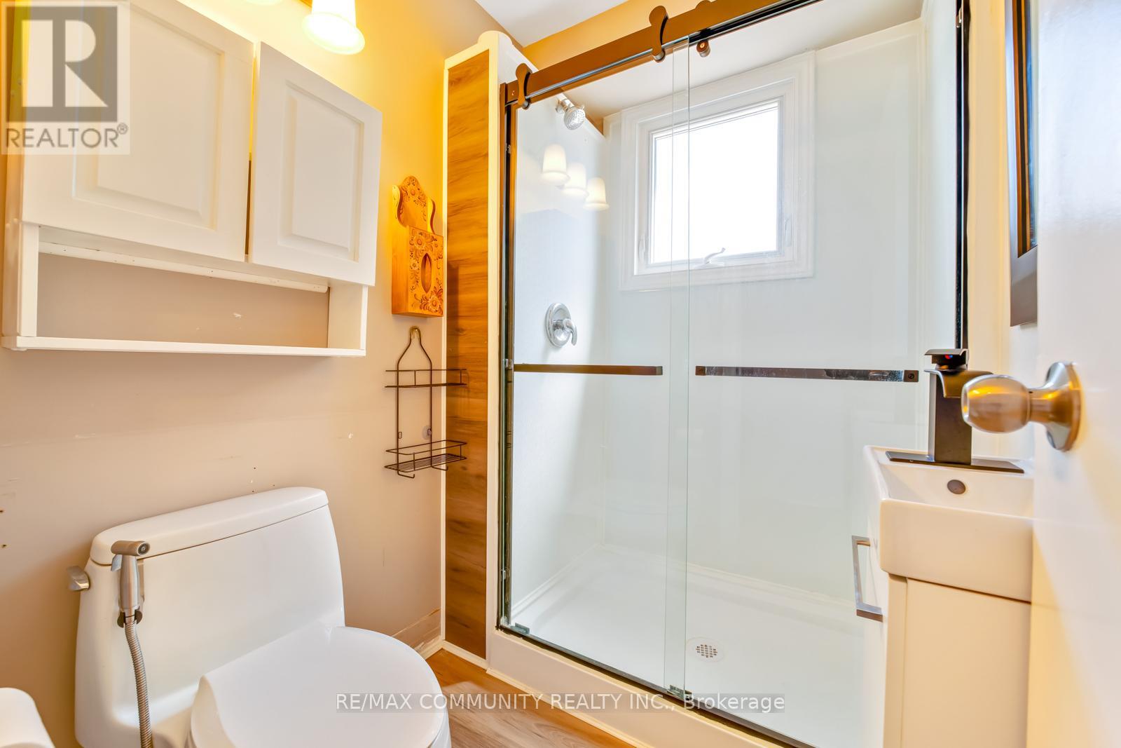 403 Gothic Drive, Oshawa, Ontario L1G 7R6 - Photo 26 - E12364455