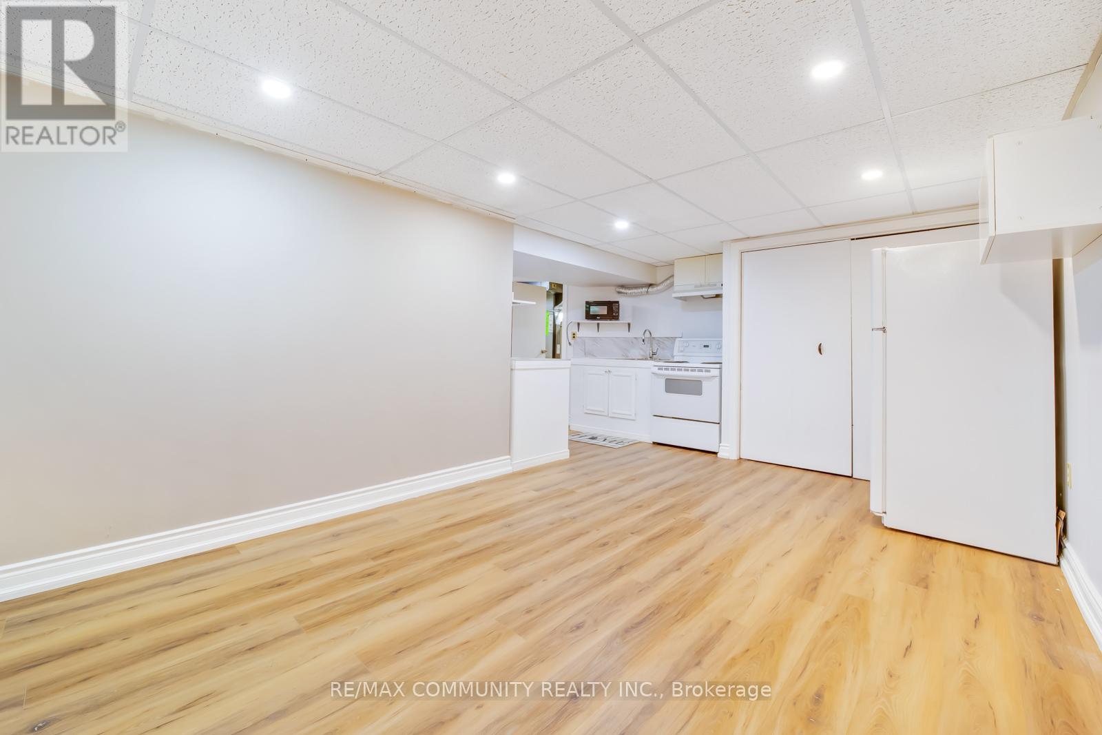 403 Gothic Drive, Oshawa, Ontario L1G 7R6 - Photo 31 - E12364455