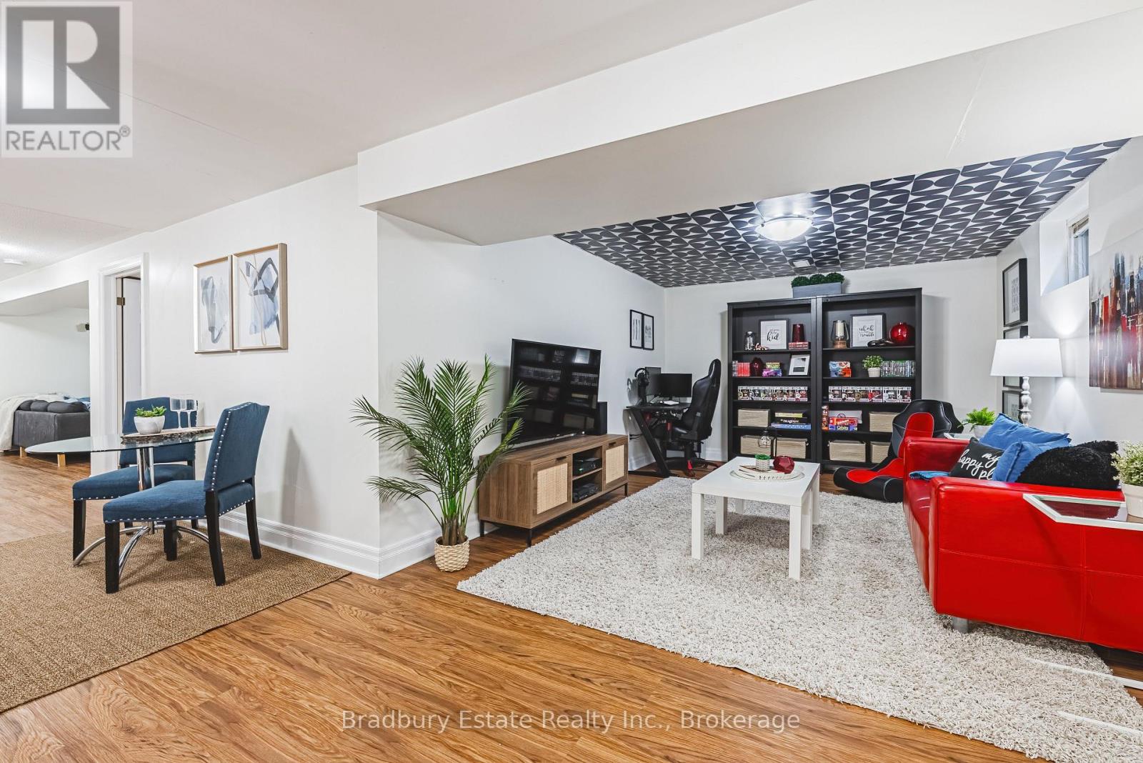 18 Palomino Drive, Hamilton, Ontario  L0R 1H3 - Photo 38 - X12364504