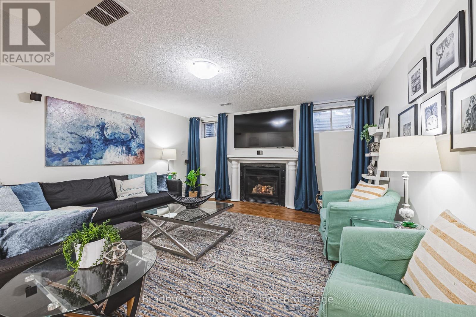 18 Palomino Drive, Hamilton, Ontario  L0R 1H3 - Photo 41 - X12364504